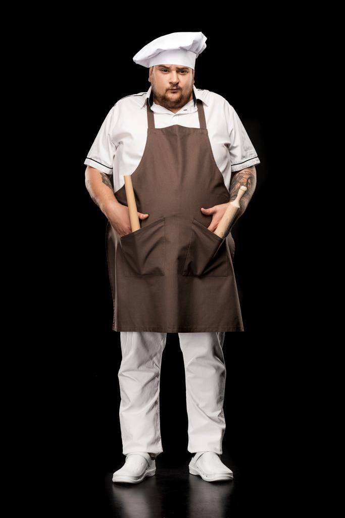Chef professionnel avec rouleau à pâtisserie
  - Photo, image