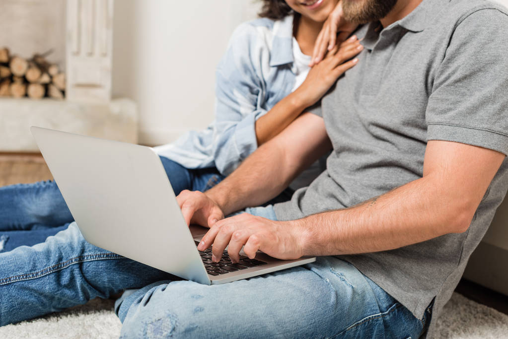 Couple using laptop  - Photo, Image