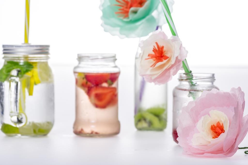 фруктові напої з квітами
 - Фото, зображення