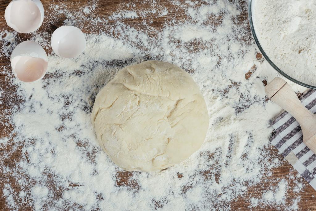 Dough with rolling pin  - Photo, Image