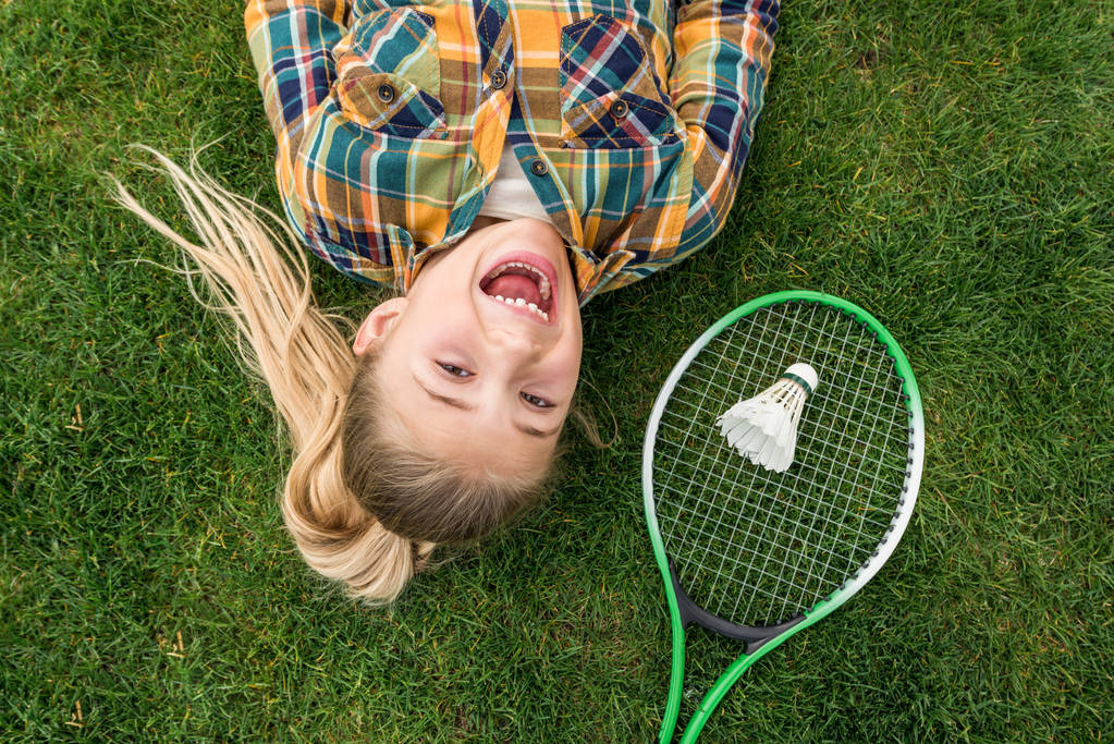 fille avec équipement de badminton
 - Photo, image
