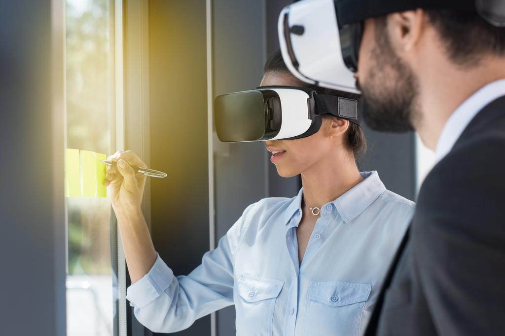 businesspeople in vr headsets   - Photo, Image