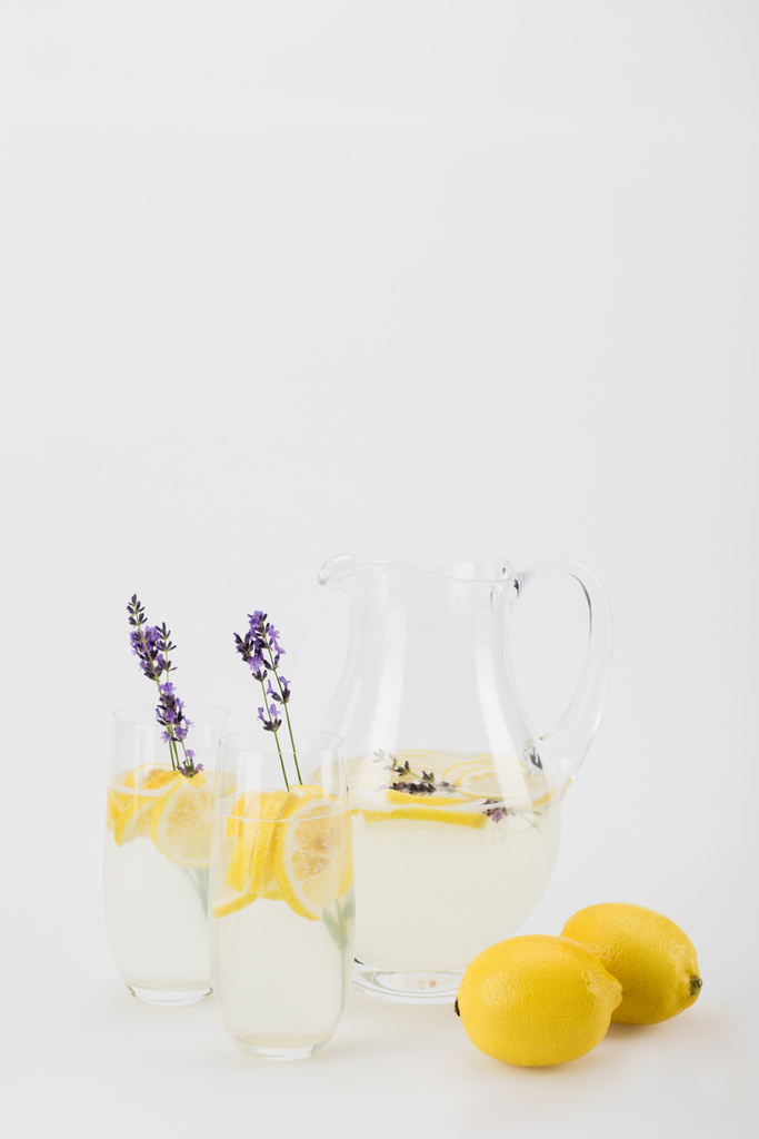 frische Zitrusgetränke mit Lavendel - Foto, Bild