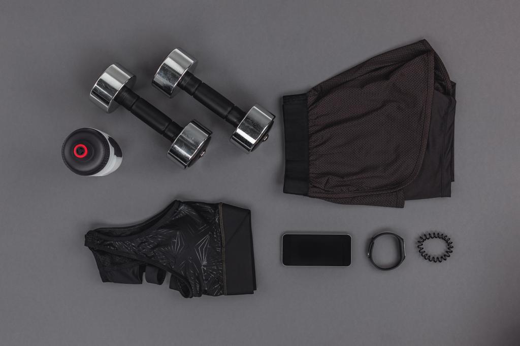 Sportkleding en fitness apparatuur - Foto, afbeelding