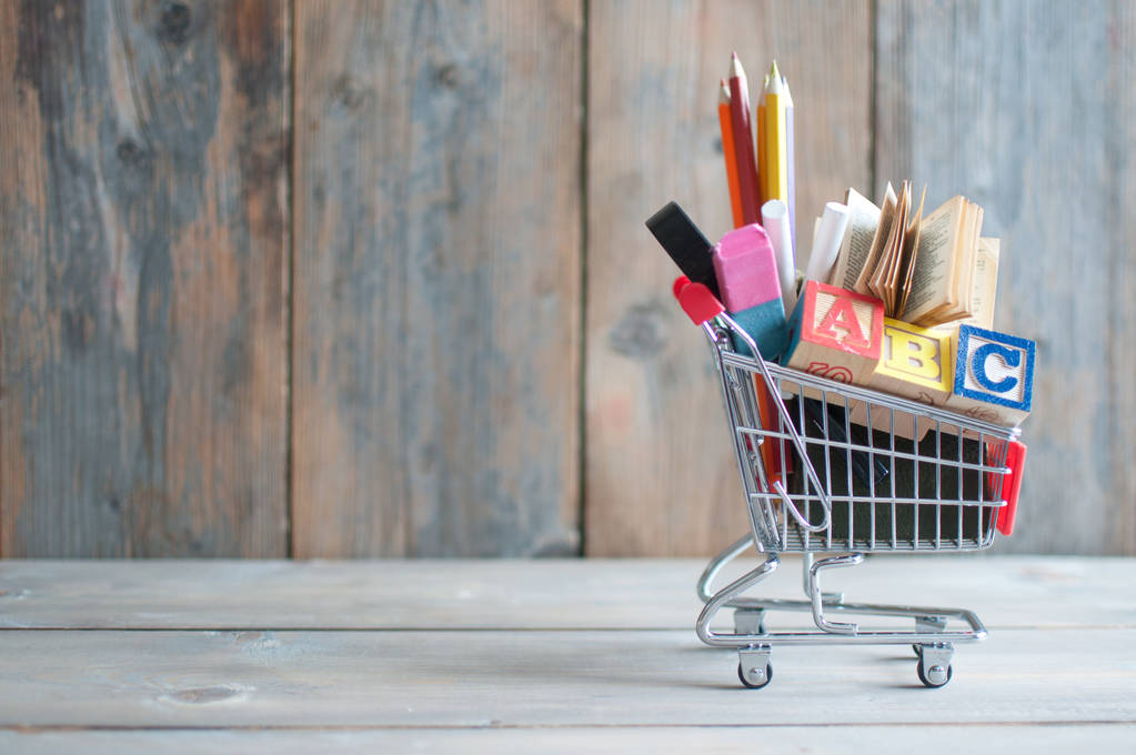 Back to school shopping cart - Photo, Image
