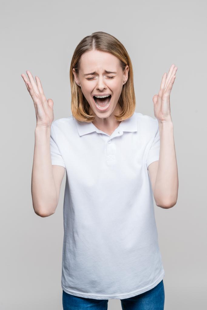 vrouw schreeuwen benadrukt - Foto, afbeelding