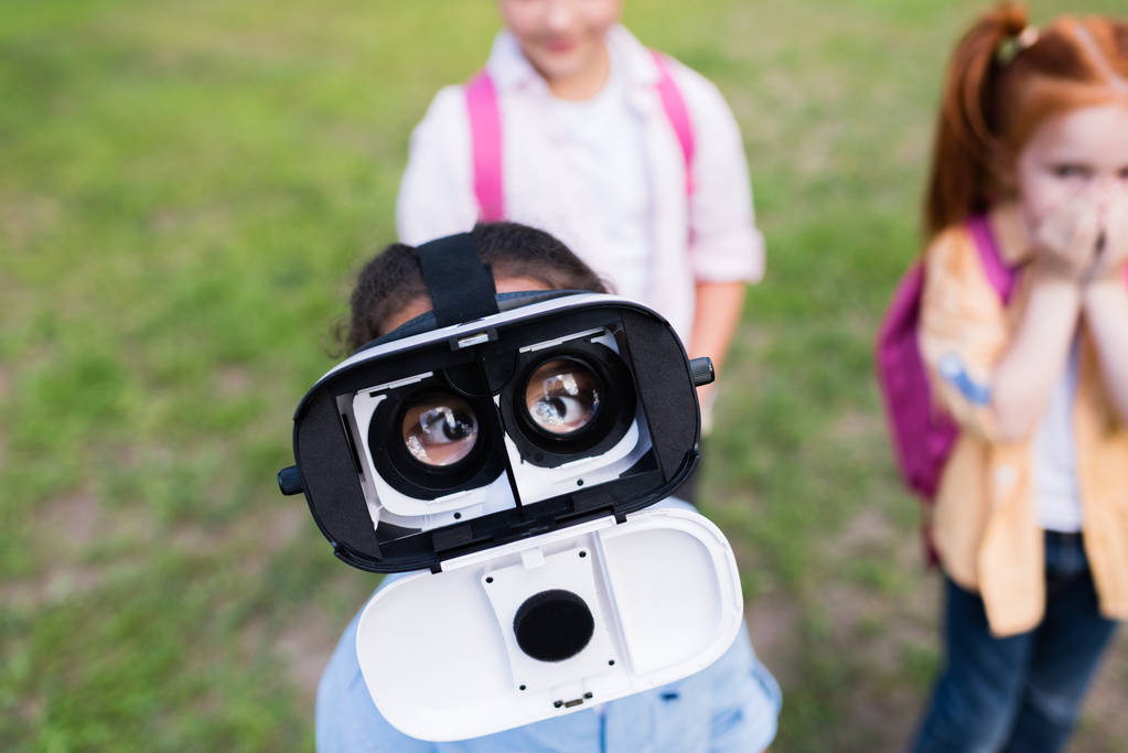 Çocuk sanal gerçeklik kulaklık - Fotoğraf, Görsel