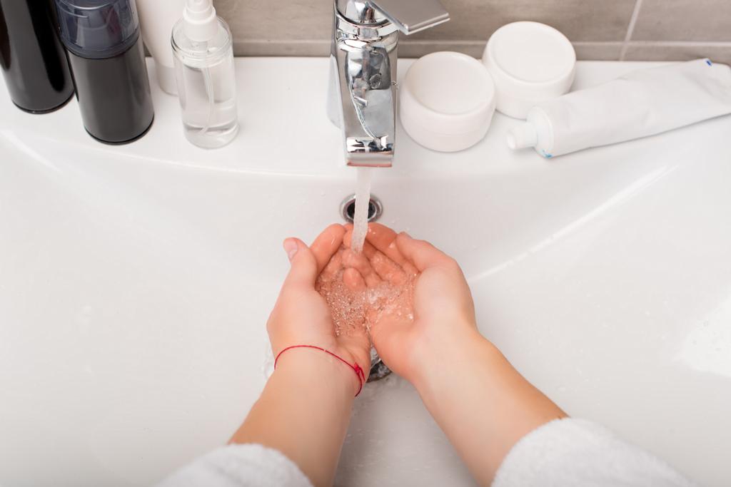 woman washing hands - Photo, Image