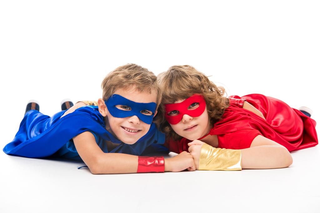 çocuklar süper kahraman kostümleri - Fotoğraf, Görsel