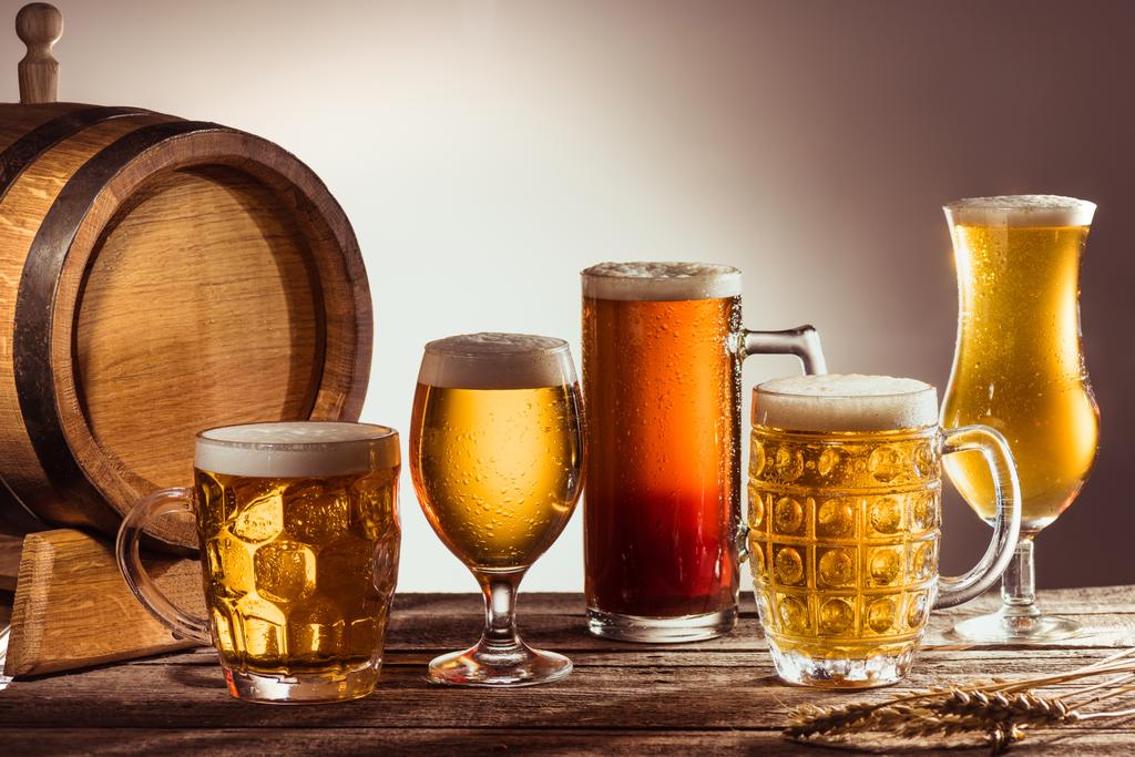 ассортимент пива в стаканах
 - Фото, изображение