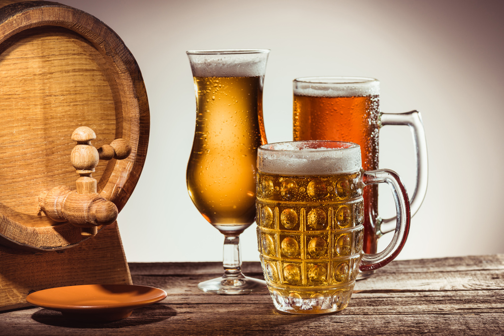 barrel and different beer in glasses - Photo, Image