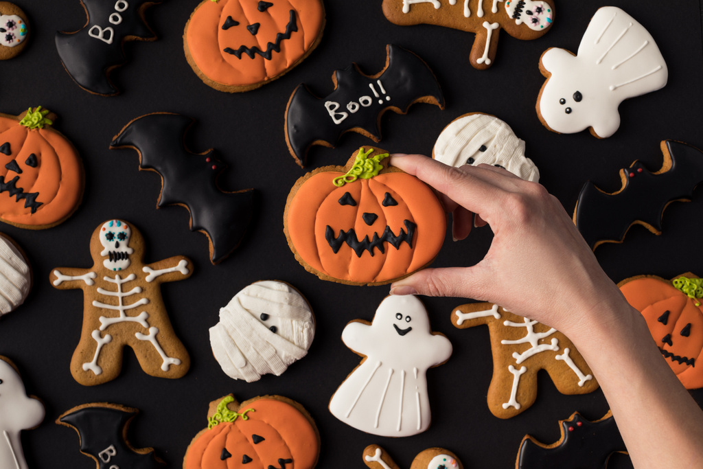 diverse decoratieve halloween koekjes - Foto, afbeelding