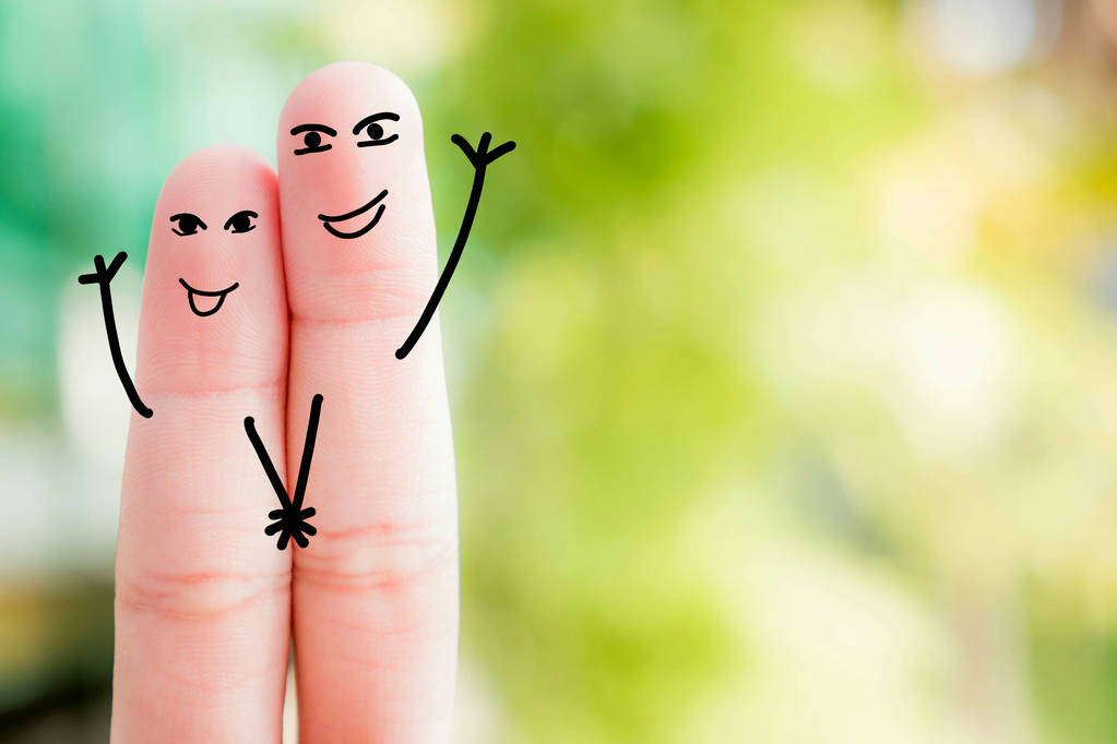 Arte do dedo de um casal feliz
 - Foto, Imagem