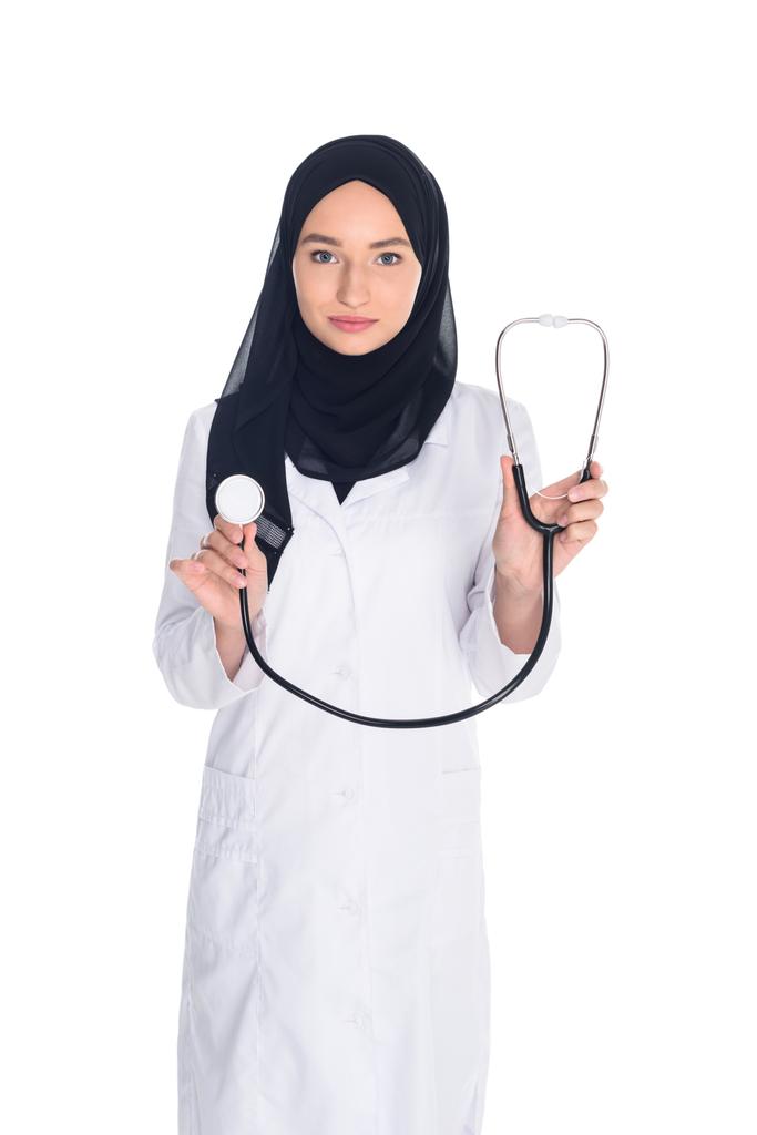 Giovane musulmana medico femminile
 - Foto, immagini
