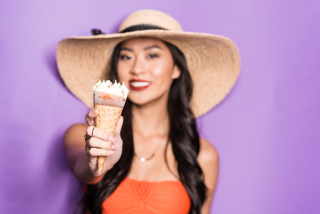 asian woman holding ice-cream - Photo, Image