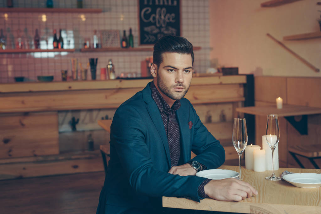 stylish man in restaurant - Photo, Image