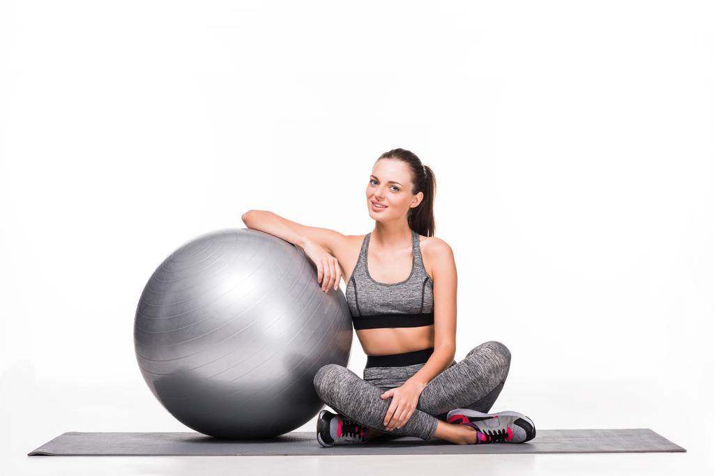 fitness topu ile sportif kız - Fotoğraf, Görsel