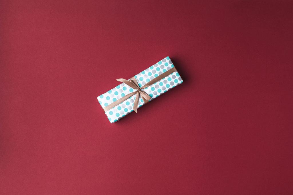 christmas gift with ribbon - Photo, Image