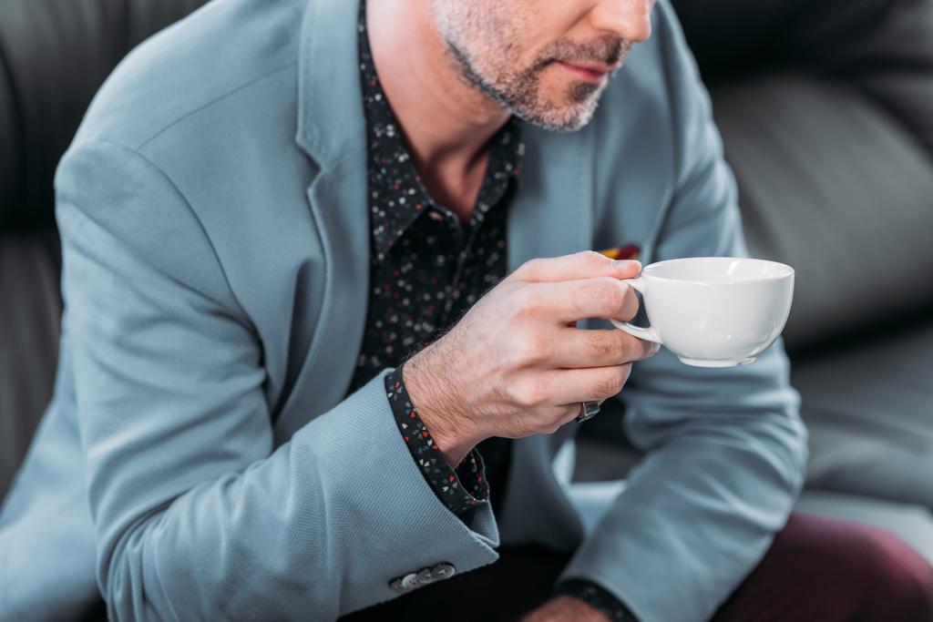 Podnikatel pije kávu - Fotografie, Obrázek