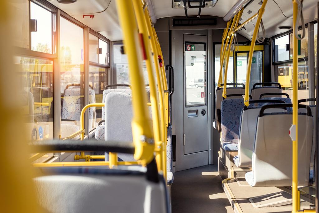Ciudad Bus Interior
 - Foto, Imagen