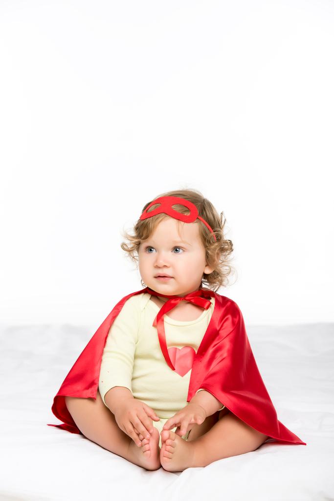 Kleinkind im Superheldenkostüm - Foto, Bild