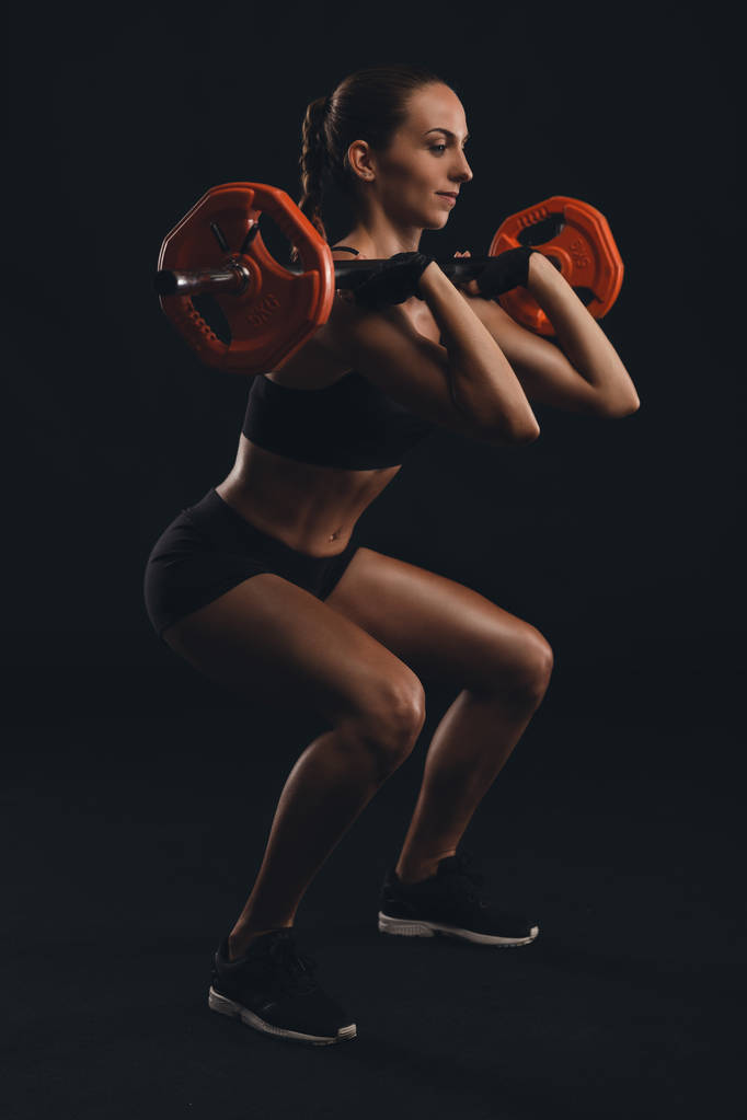 genç kadın ağırlık kaldırma egzersizleri - Fotoğraf, Görsel