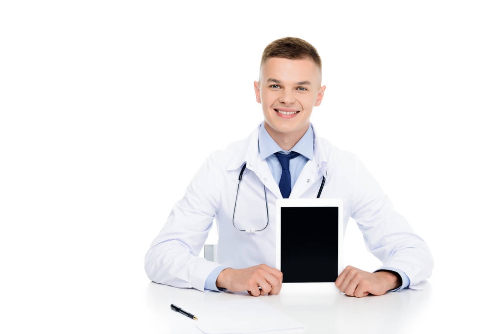 Doctor con tableta digital
 - Foto, Imagen