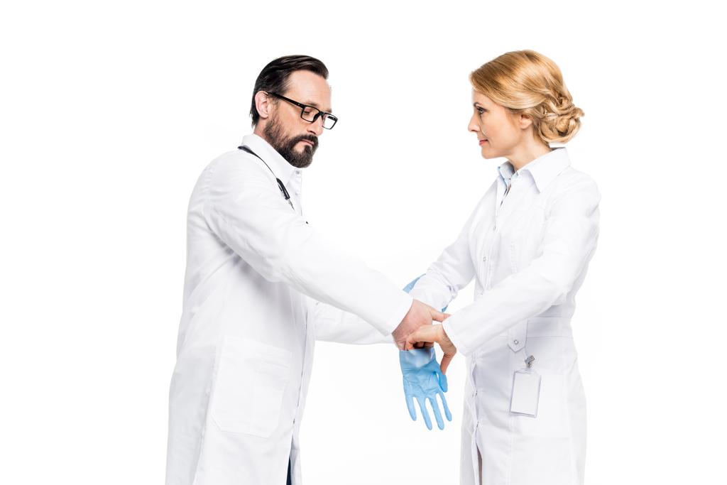 Ärzte mit medizinischen Handschuhen - Foto, Bild