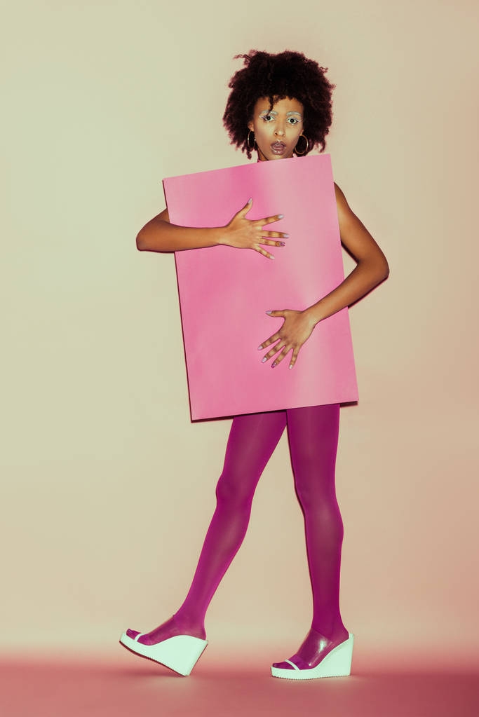 афроамериканська дівчина 80-х років
  - Фото, зображення