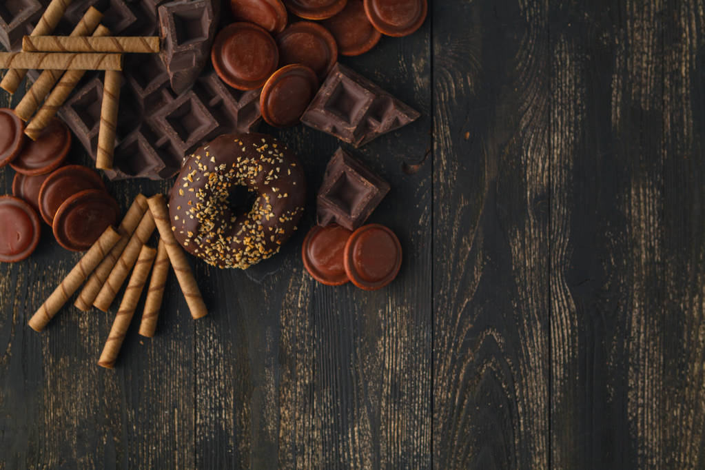 heerlijke zelfgemaakte chocolade donut - Foto, afbeelding
