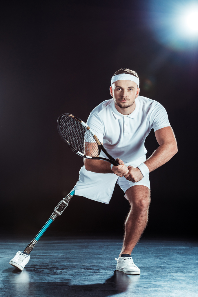 joueur de tennis paralympique avec raquette
 - Photo, image