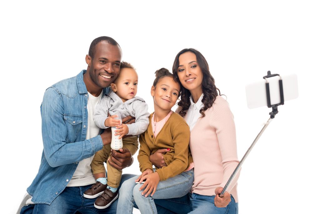 Afro-Amerikaanse familie nemen selfie - Foto, afbeelding