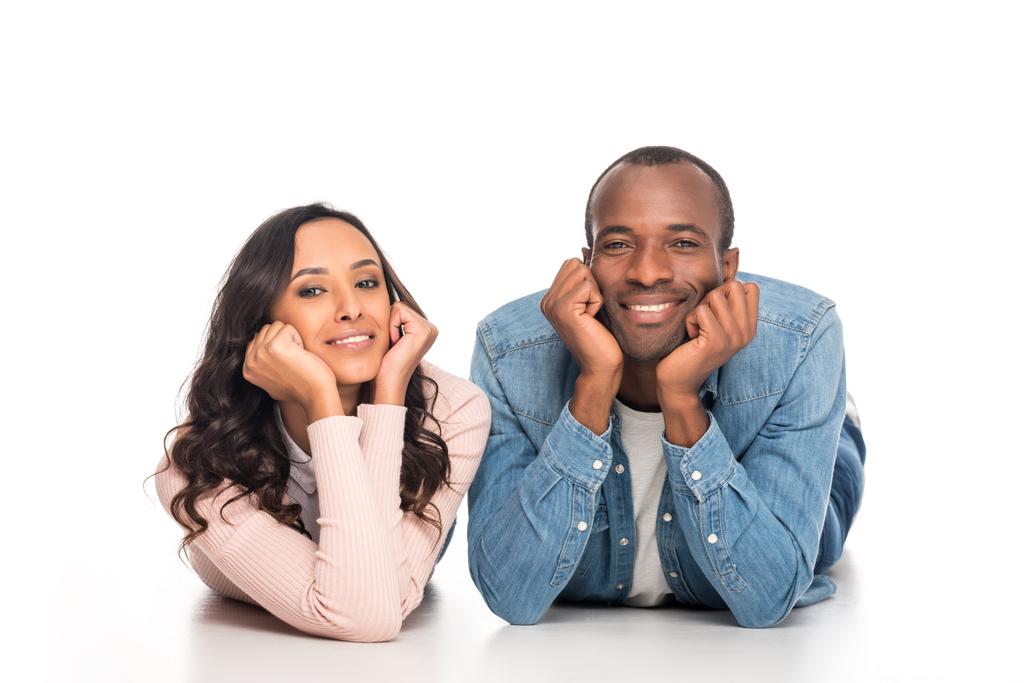 Feliz pareja afroamericana
 - Foto, imagen