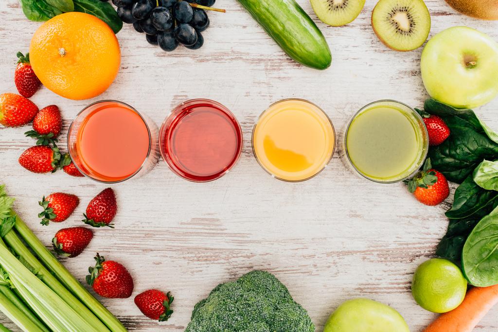 ジュースと健康食品のメガネ - 写真・画像