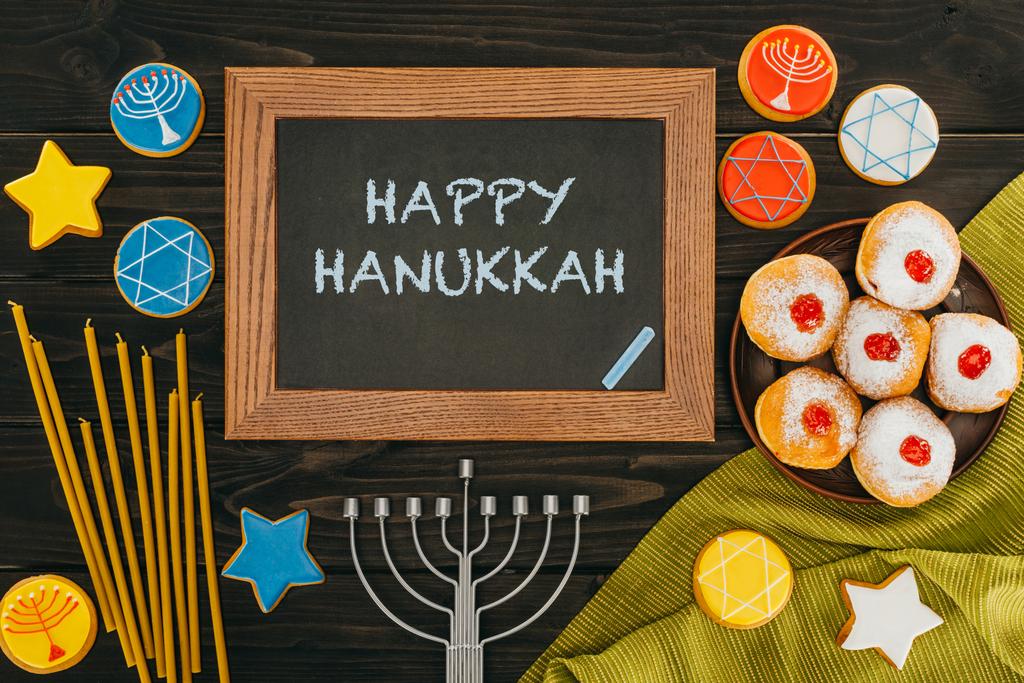 marco con hanukkah feliz
 - Foto, Imagen