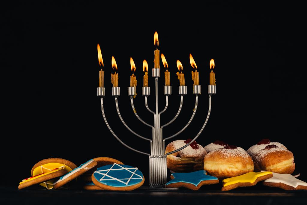 Hagyományos zsidó menóra - Fotó, kép