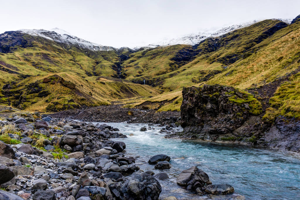 Islande vue sur la nature avec prairies et eau
 - Photo, image