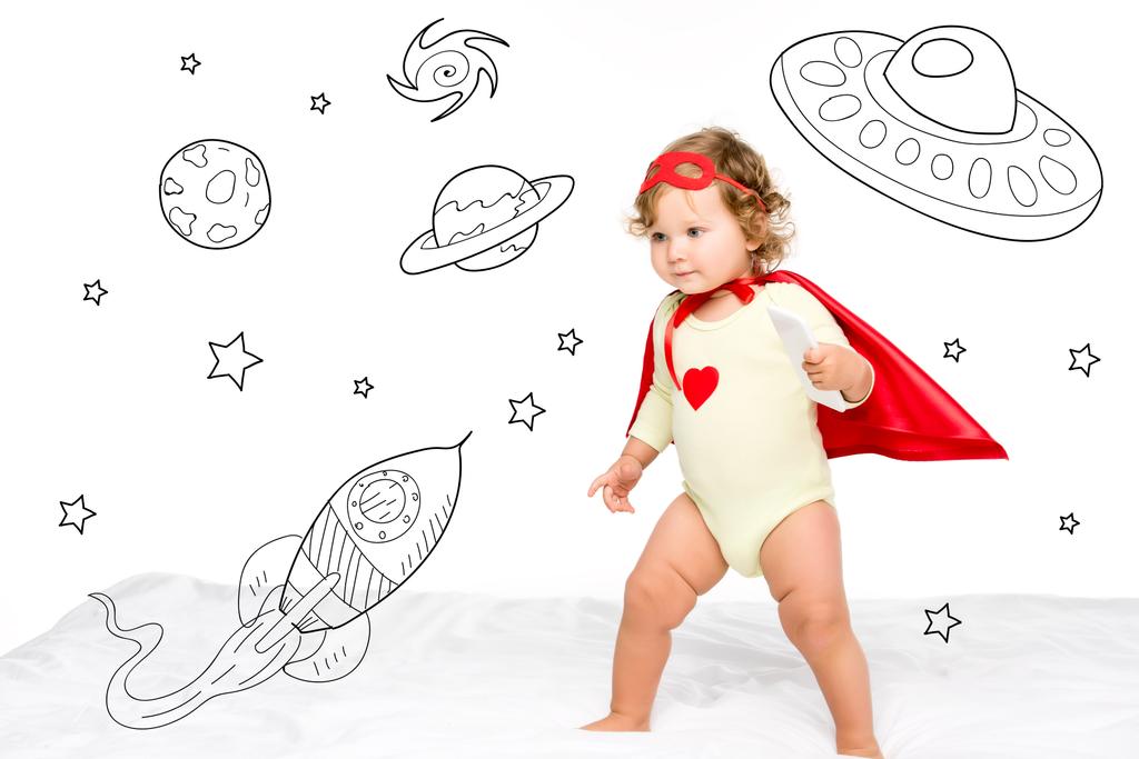 スーパー ヒーローの衣装の幼児 - 写真・画像