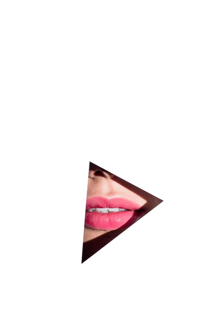 roze lippen achter driehoek gat - Foto, afbeelding