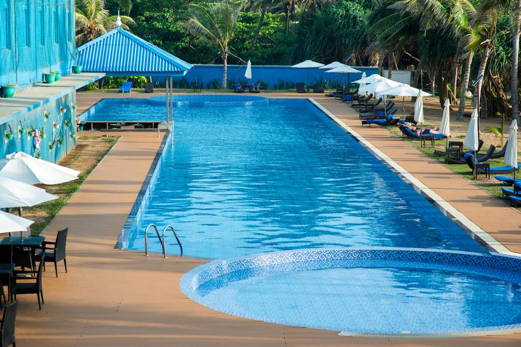 Schwimmbad des Hotels - Foto, Bild