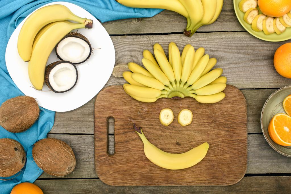 cara divertida de plátanos
 - Foto, Imagen