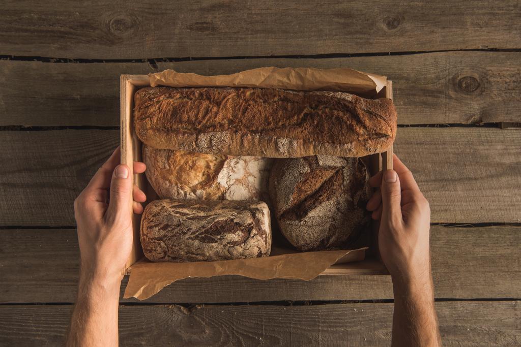 variété de pain frais fait maison
  - Photo, image