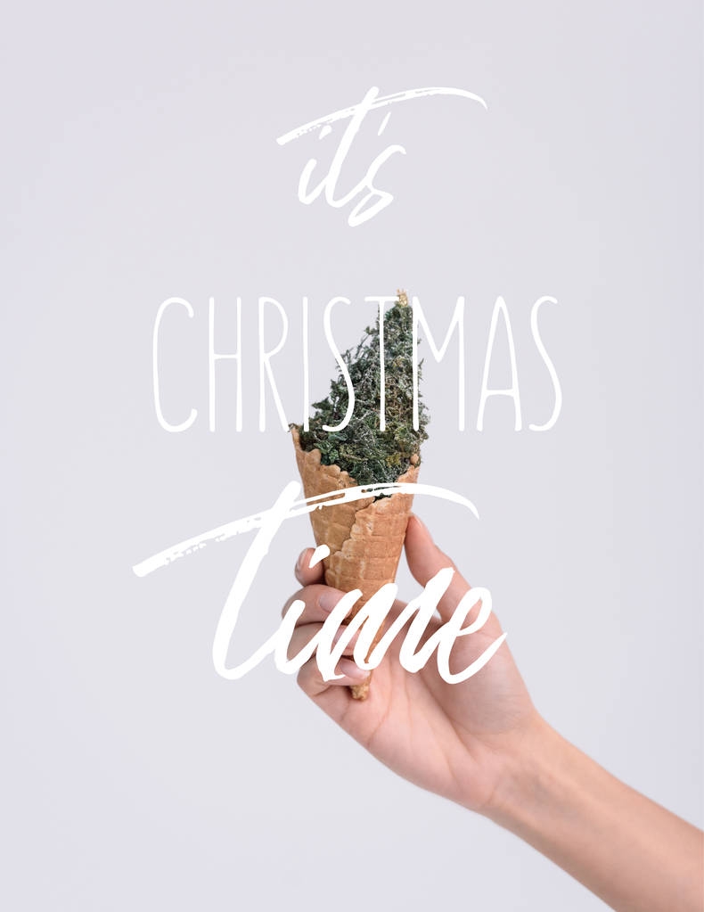 cono de helado con árbol de Navidad
 - Foto, Imagen