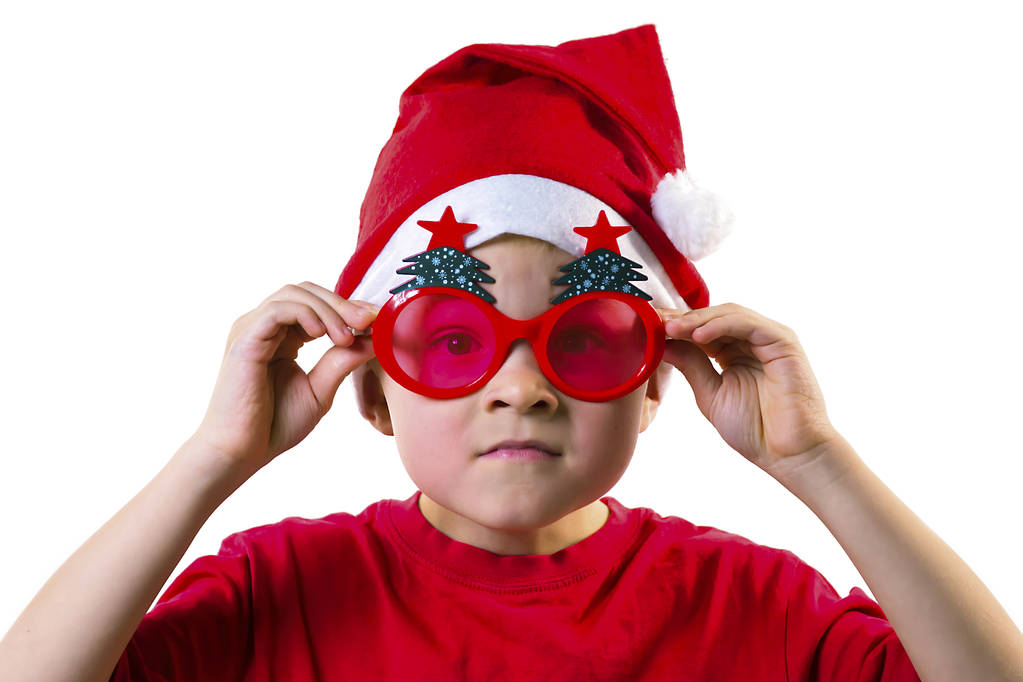 забавный мальчик Санта-Клаус на белом фоне
 - Фото, изображение