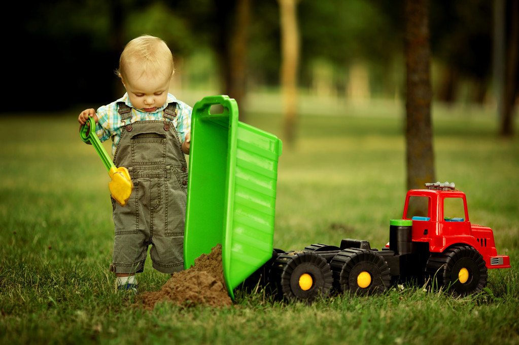 little constructor with shovel - Photo, Image