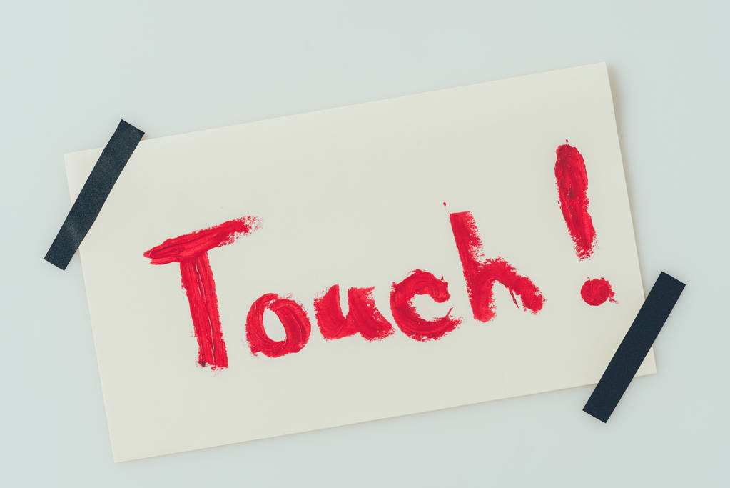 vista superior de la nota con palabra touch aislada en blanco, concepto de día de San Valentín
 - Foto, Imagen