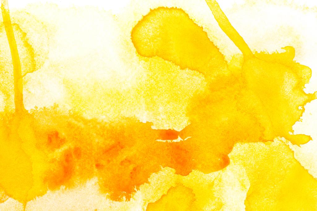 Pintura abstrata com manchas de tinta amarelo brilhante no branco
   - Foto, Imagem