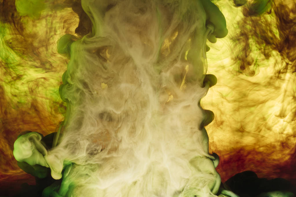 teljes méretű, sárga és zöld festék vízcseppek és swirls - Fotó, kép