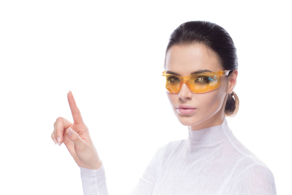 Брюнетка модель, привлекательная девушка в желтых очках, индекс Fi
 - Фото, изображение
