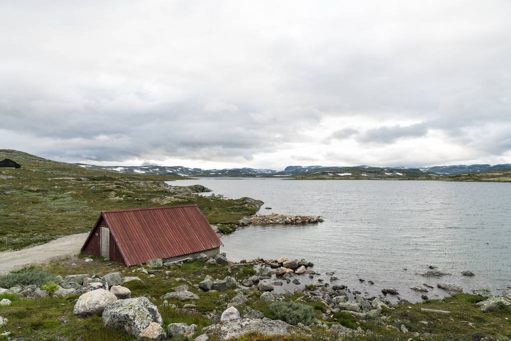 La zona montañosa Hardangervidda
 - Foto, Imagen